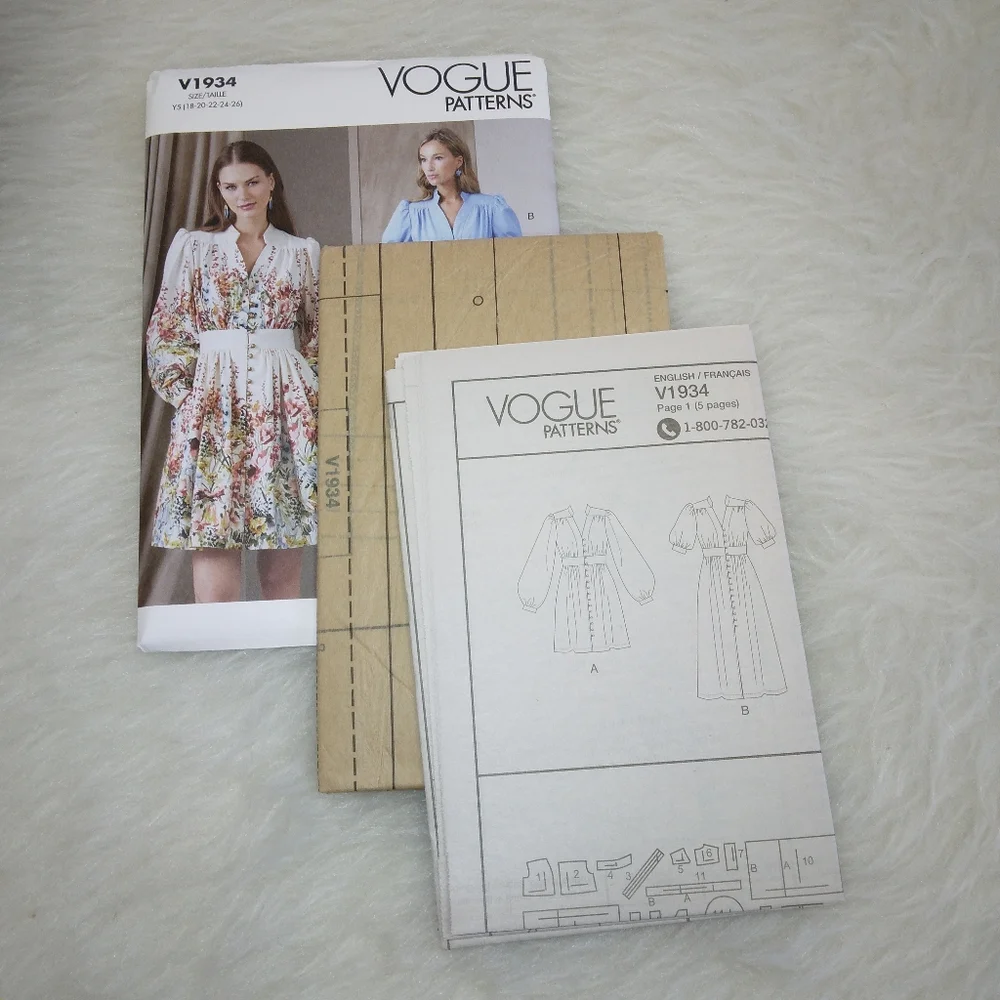 VOGUE V1934 Sz 18-26 Misses Dress  Designed For Double Border Prints